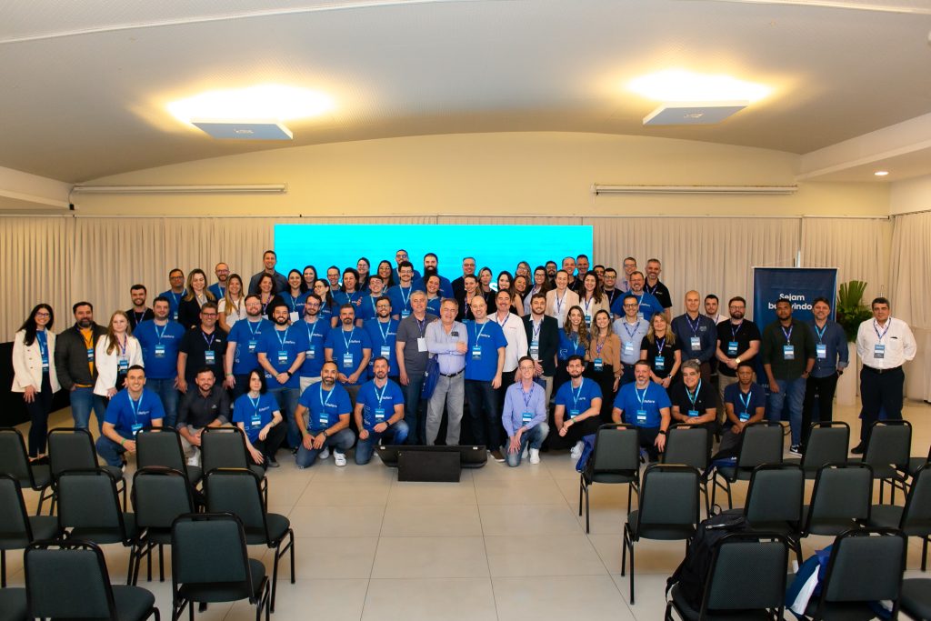 Refere Tecnologia celebra 15 anos de inovação no mercado de seguros